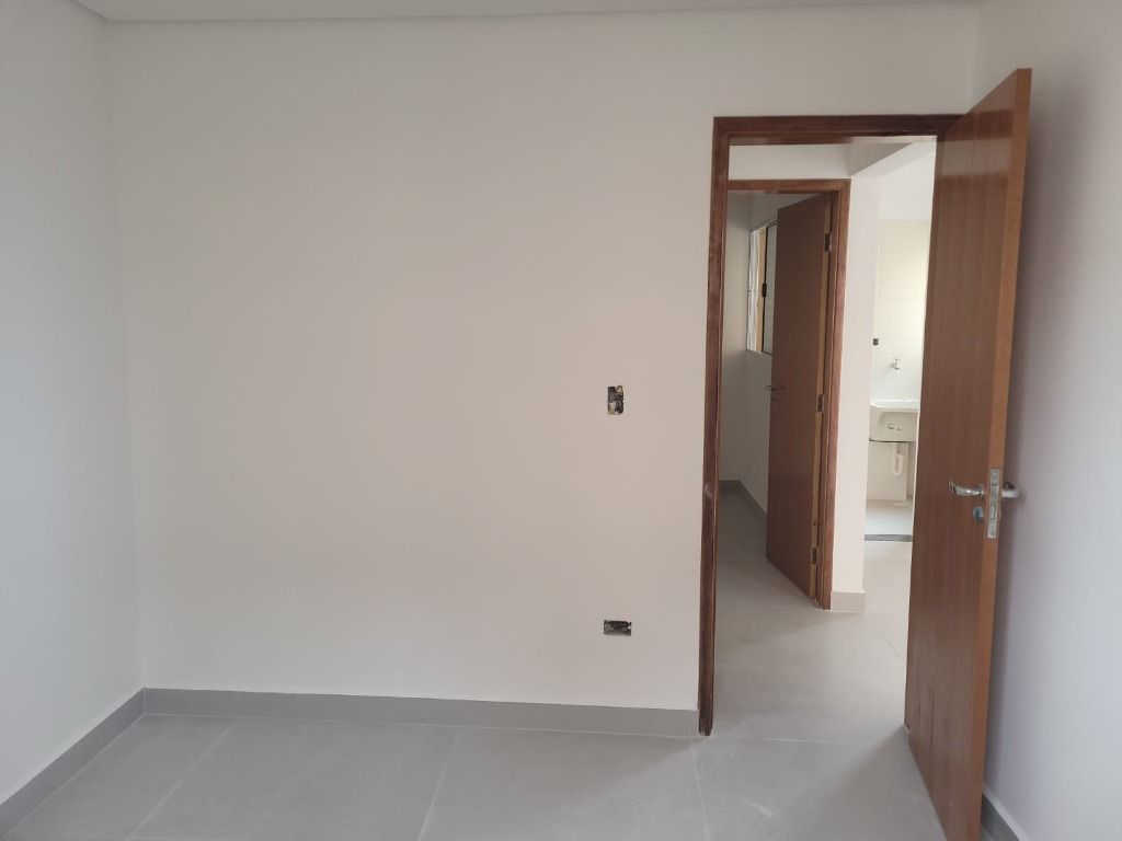 Apartamento à venda com 2 quartos, 38m² - Foto 22