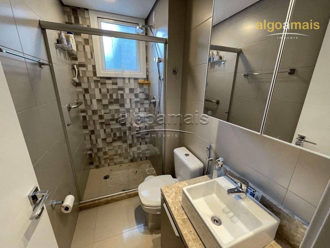 Apartamento à venda com 3 quartos, 119m² - Foto 18