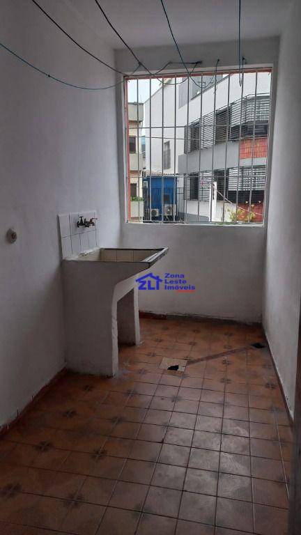 Casa para alugar com 3 quartos, 105m² - Foto 9