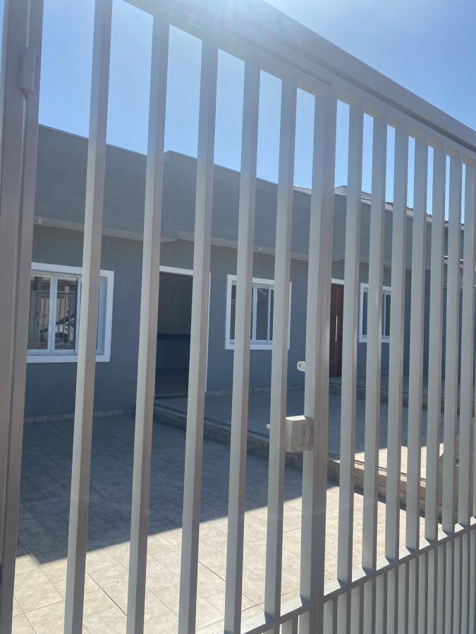 Casa de Condomínio à venda com 3 quartos, 170m² - Foto 1