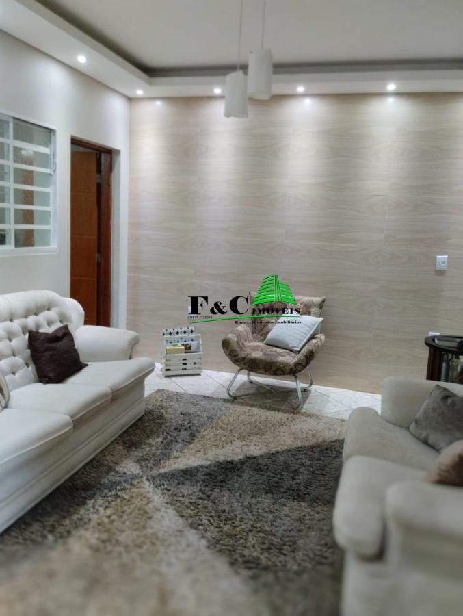 Casa à venda com 3 quartos, 220m² - Foto 4