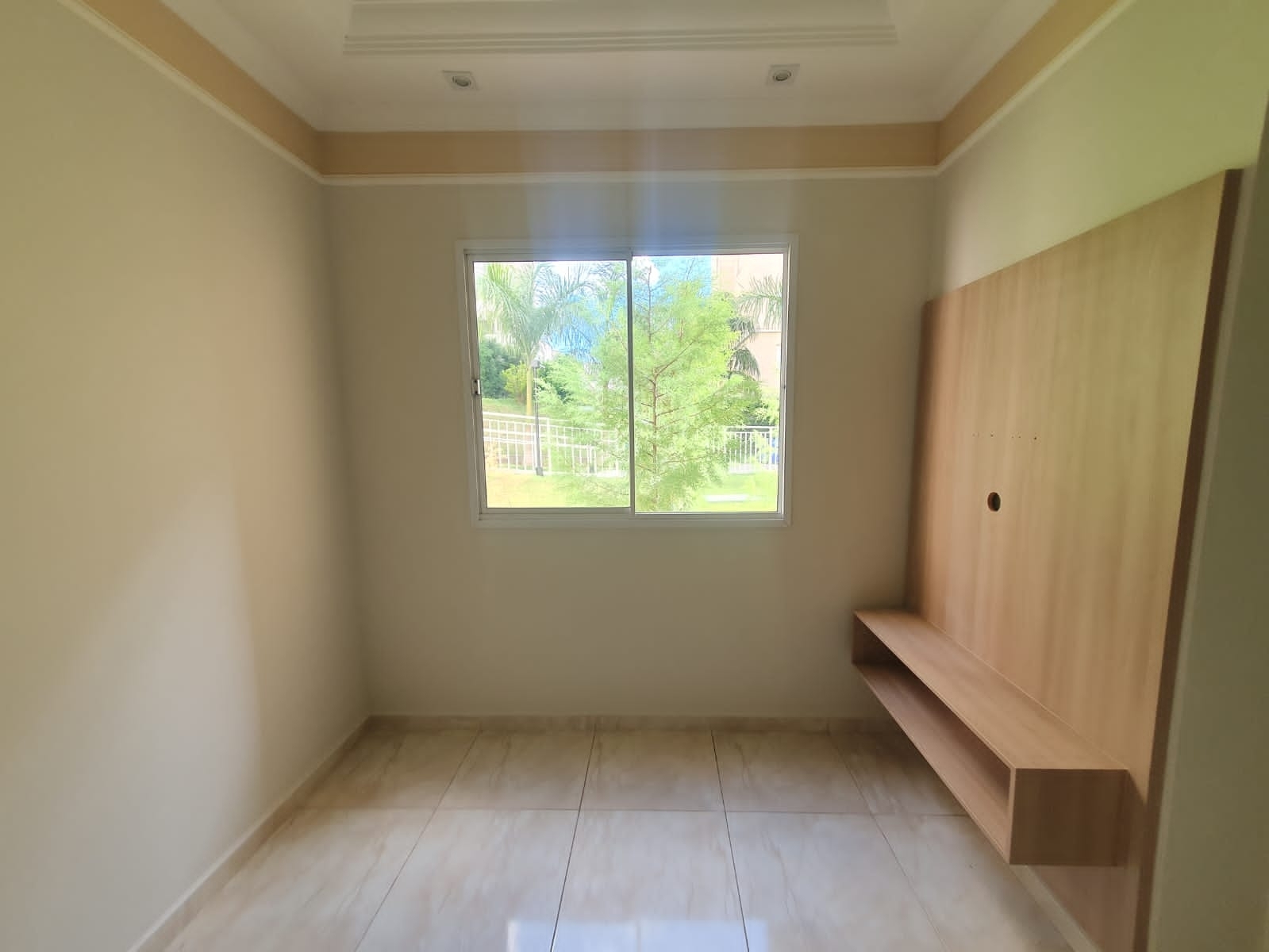 Apartamento à venda com 2 quartos, 65m² - Foto 2