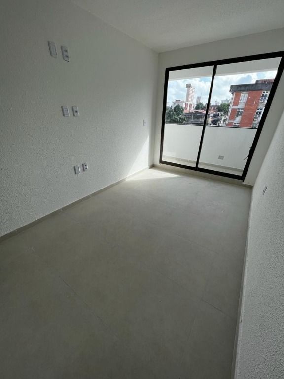 Apartamento para alugar com 2 quartos, 65m² - Foto 8