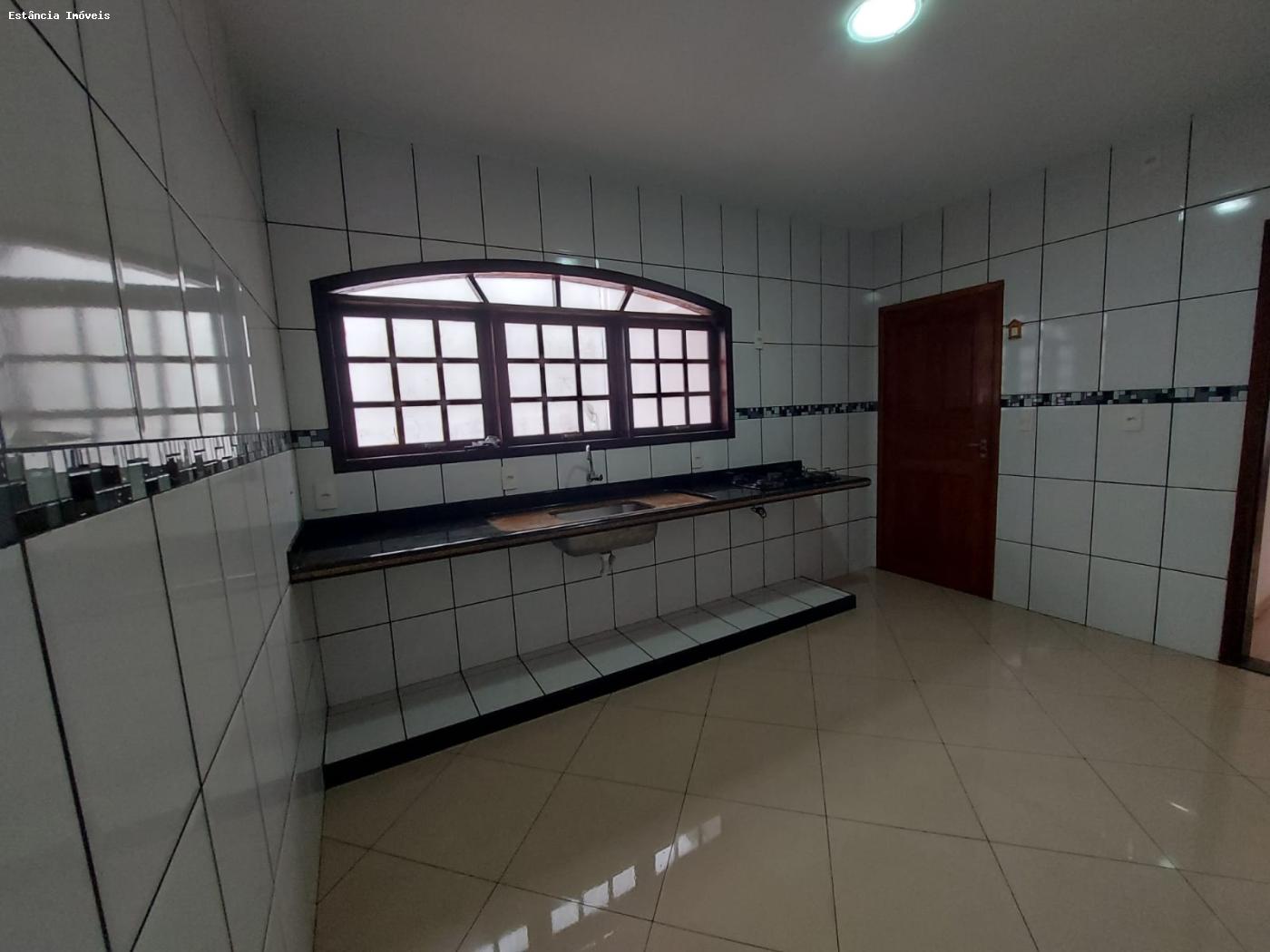 Casa de Condomínio à venda com 3 quartos, 360m² - Foto 13