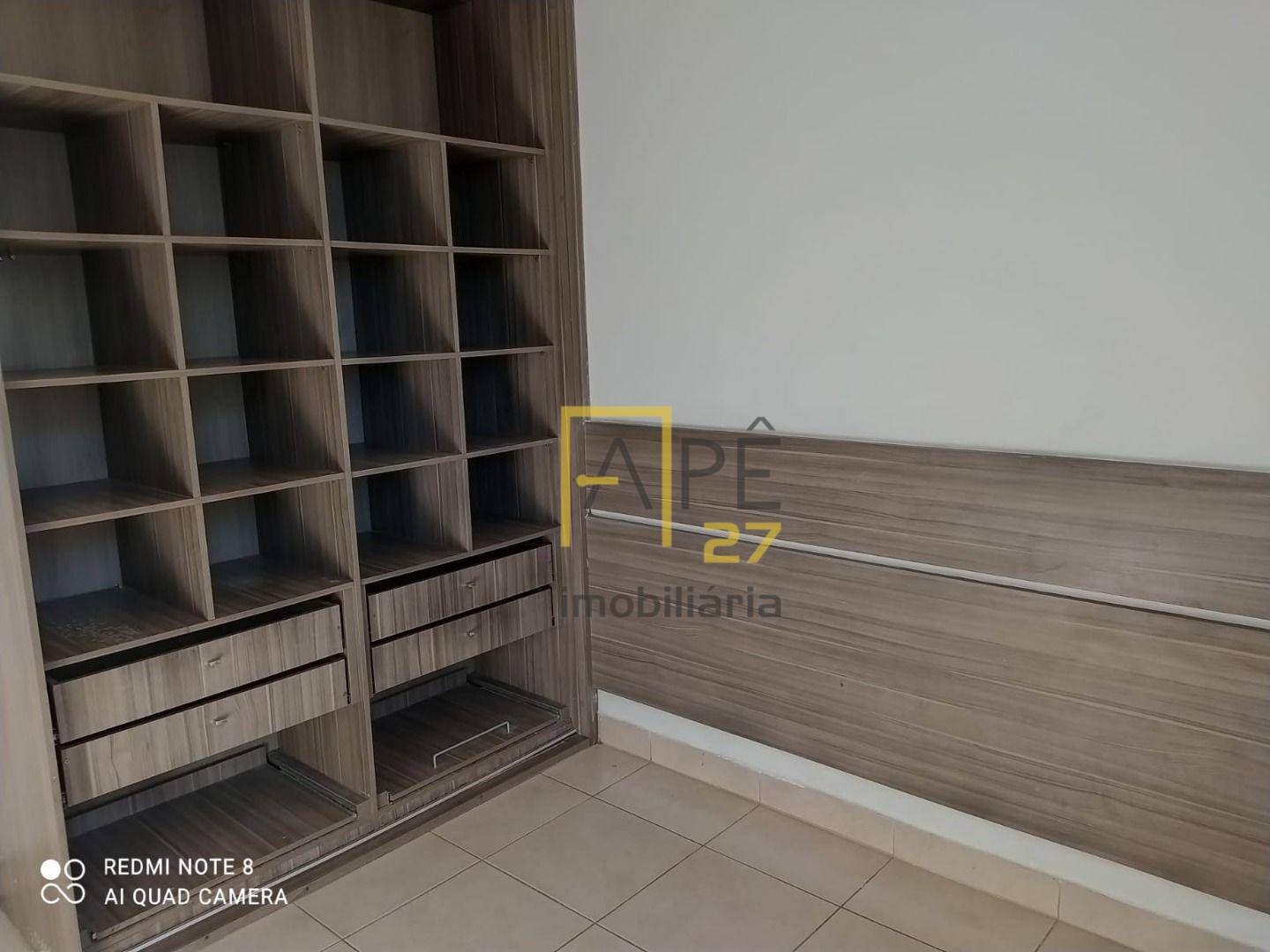 Apartamento para alugar com 2 quartos, 48m² - Foto 6