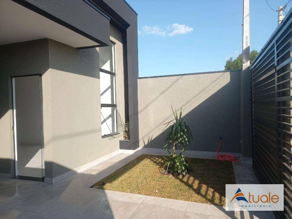 Casa à venda com 3 quartos, 106m² - Foto 4