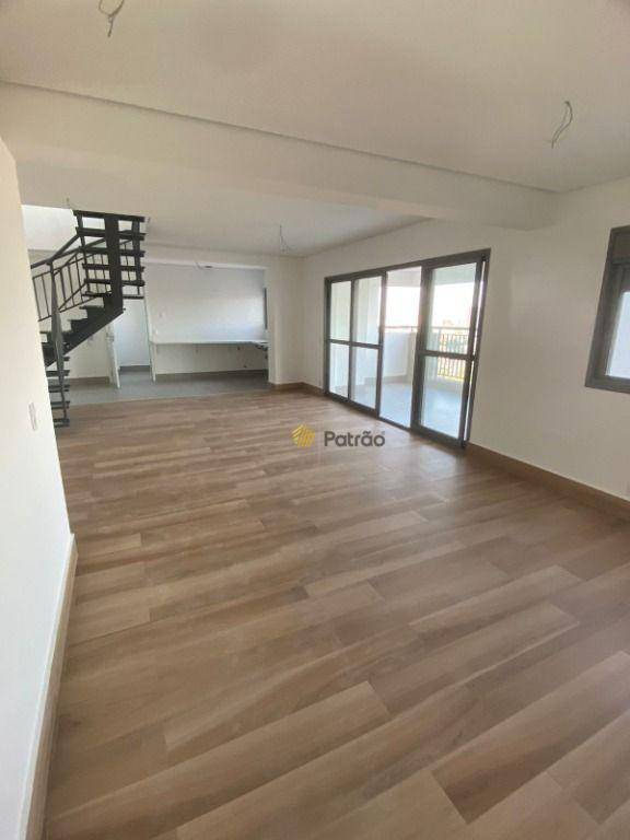 Cobertura à venda com 3 quartos, 228m² - Foto 9