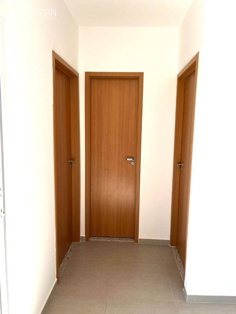 Apartamento à venda com 2 quartos, 58m² - Foto 2