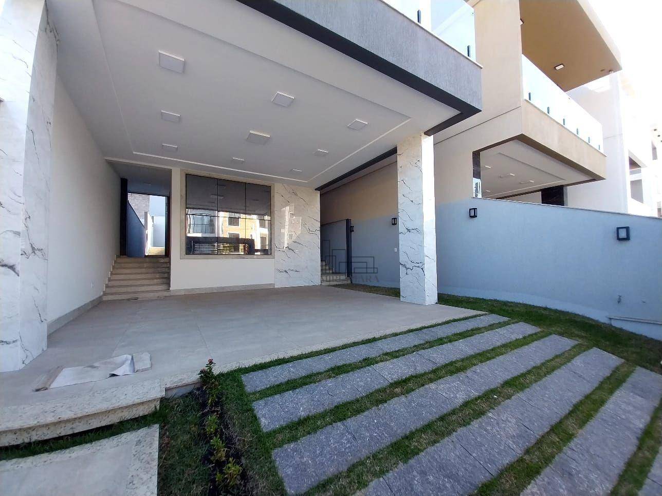 Casa à venda com 3 quartos, 307m² - Foto 2