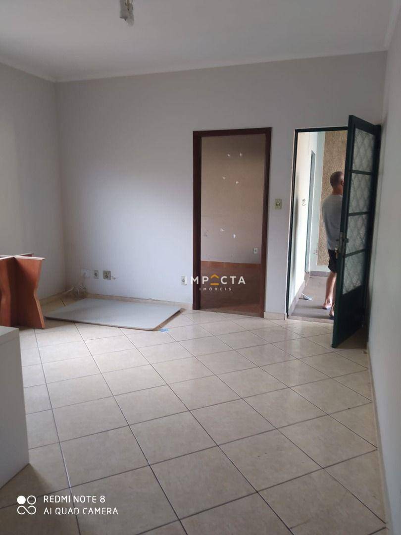 Casa à venda com 3 quartos, 102m² - Foto 4