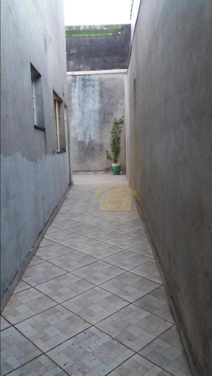 Sobrado à venda com 3 quartos, 180m² - Foto 11