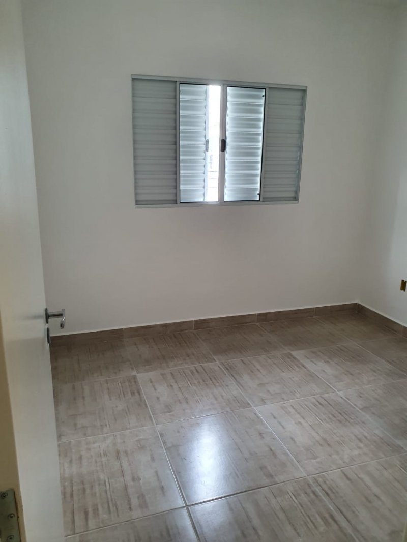 Sobrado à venda com 2 quartos, 67m² - Foto 11