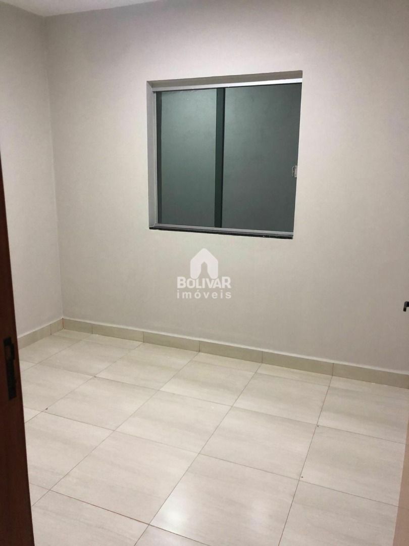 Apartamento para alugar com 2 quartos, 80m² - Foto 4