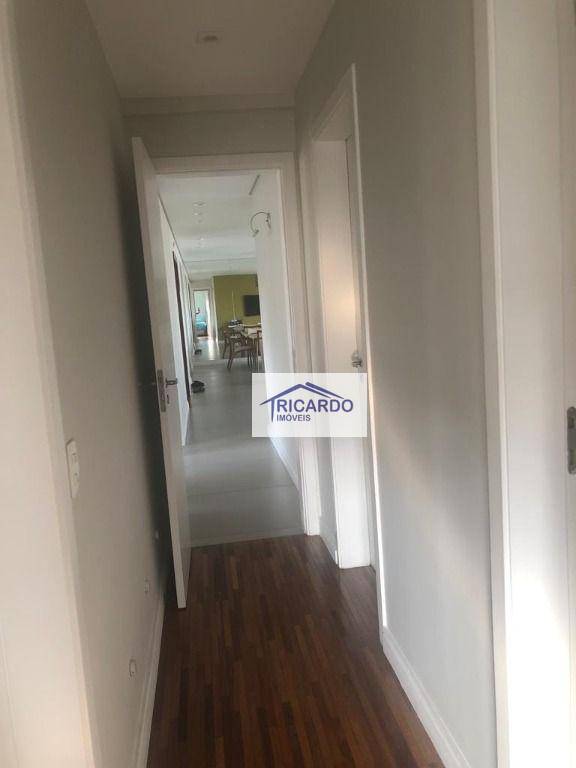 Apartamento à venda com 4 quartos, 223m² - Foto 3