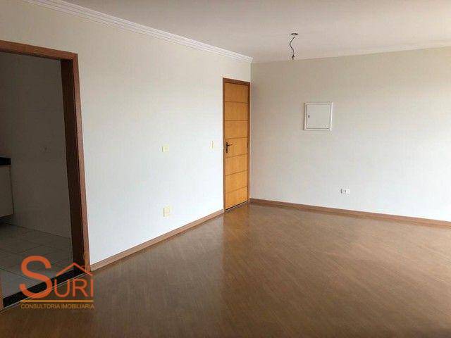 Apartamento à venda com 2 quartos, 85m² - Foto 1