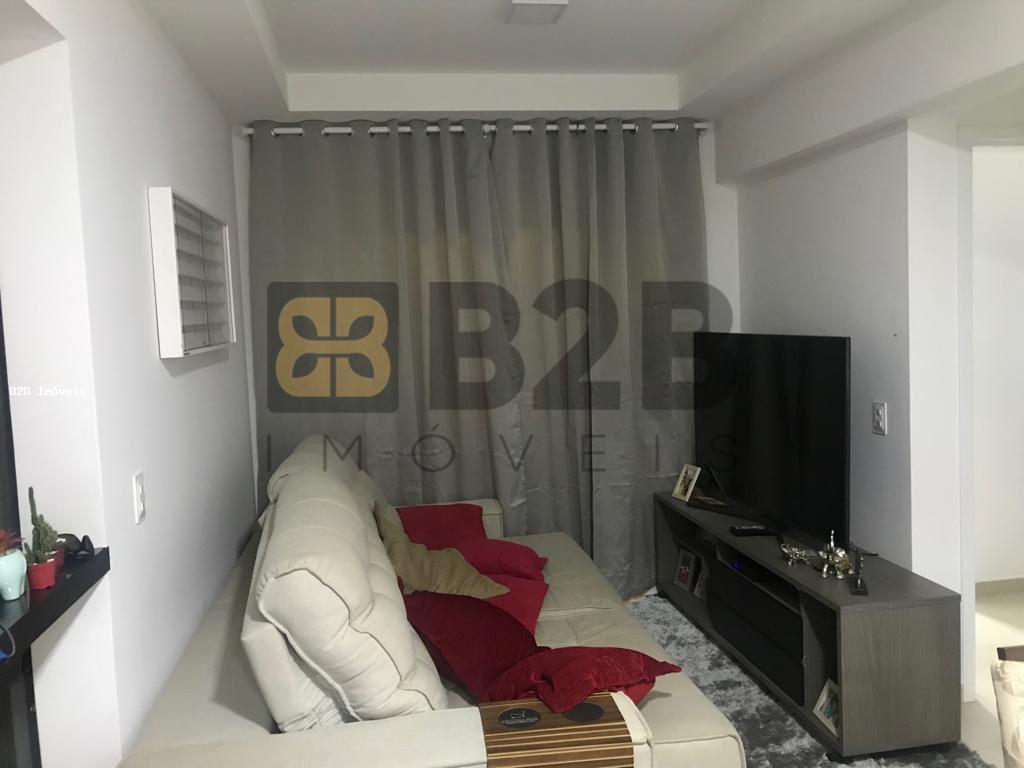 Apartamento à venda com 2 quartos, 63m² - Foto 7