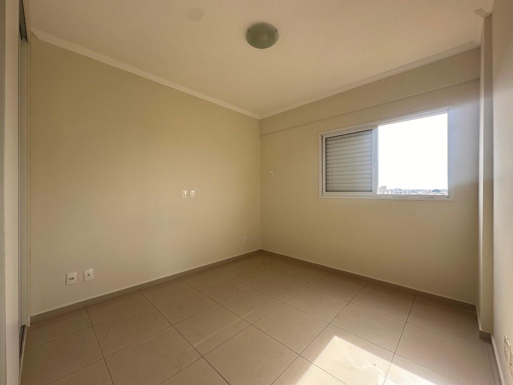 Apartamento, 2 quartos, 72 m² - Foto 2