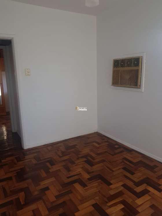 Apartamento à venda com 3 quartos, 80m² - Foto 18