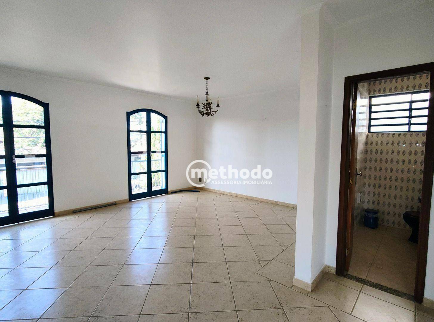 Casa à venda com 4 quartos, 262m² - Foto 8