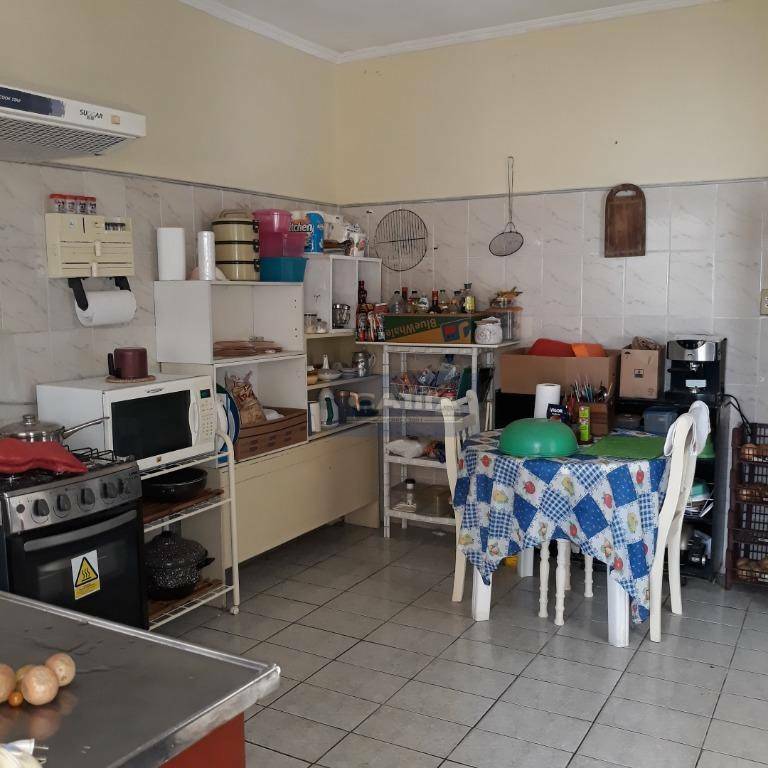 Sobrado à venda com 3 quartos, 232m² - Foto 19