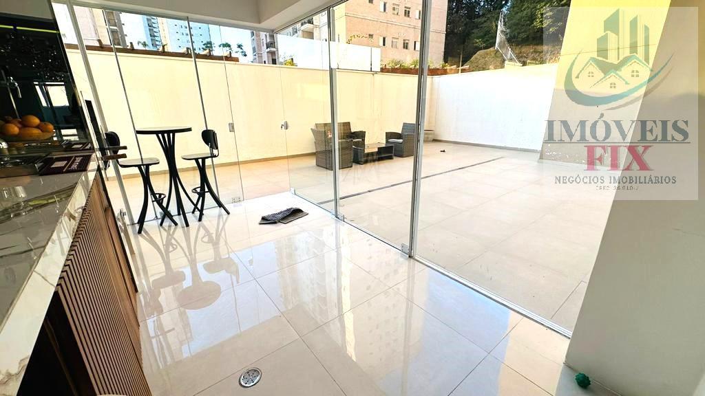 Apartamento à venda com 2 quartos, 140m² - Foto 4