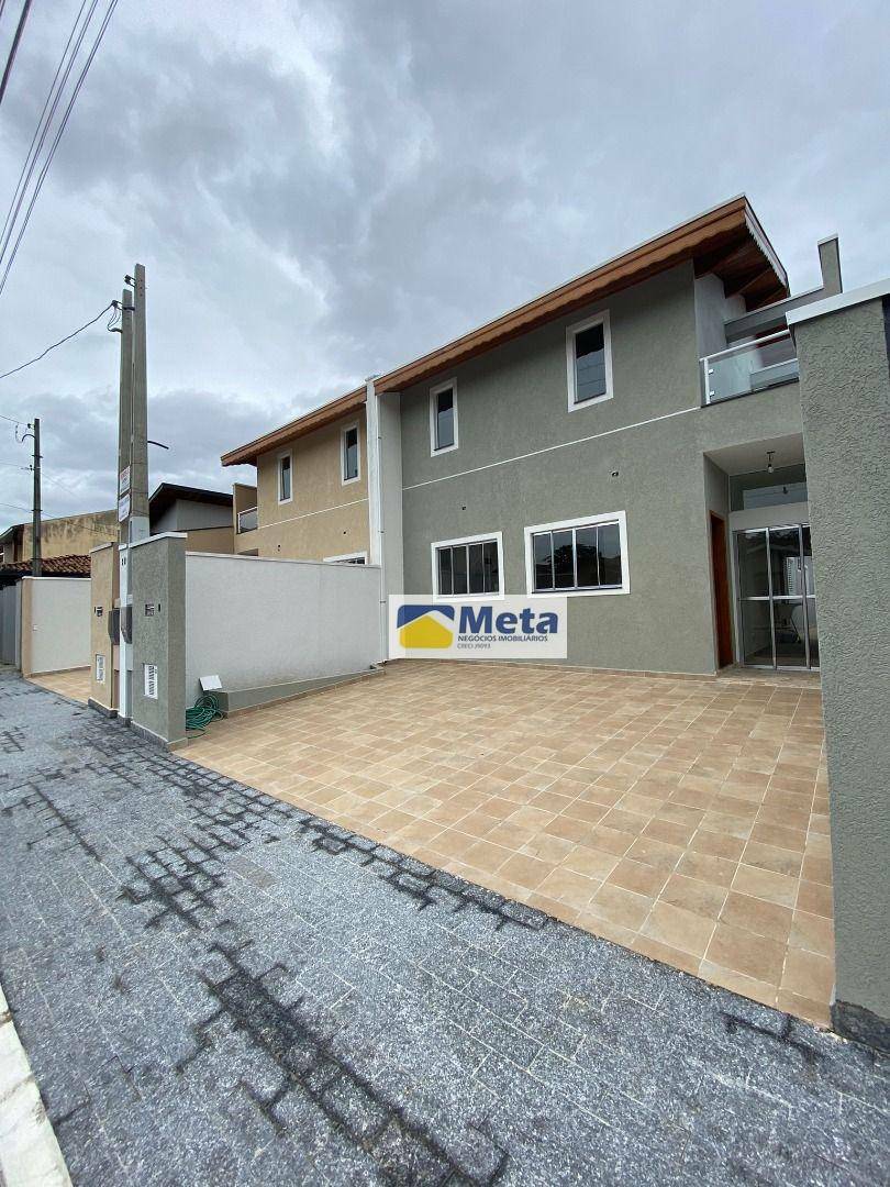 Casa de Condomínio à venda com 3 quartos, 154m² - Foto 1