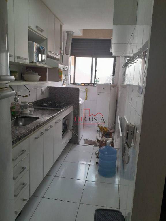 Apartamento à venda com 2 quartos, 65m² - Foto 18