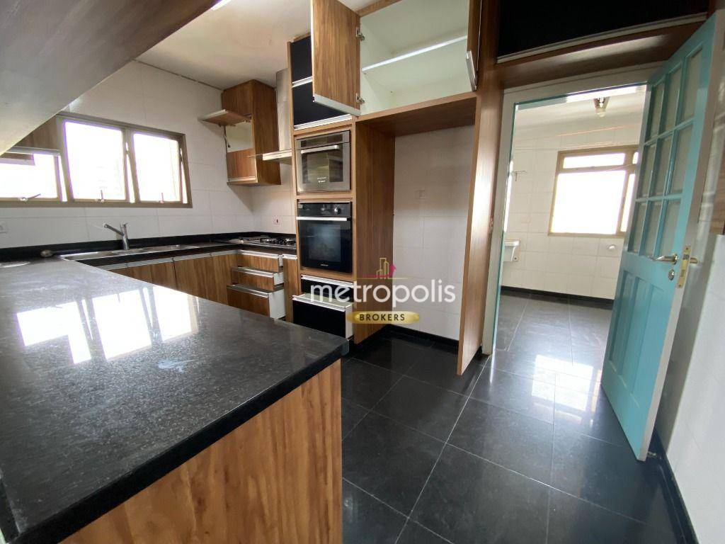 Apartamento à venda com 3 quartos, 208m² - Foto 22