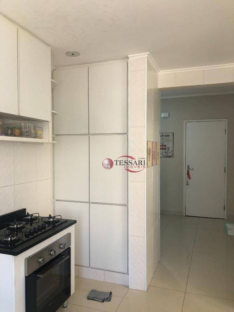 Apartamento à venda com 3 quartos, 137m² - Foto 9