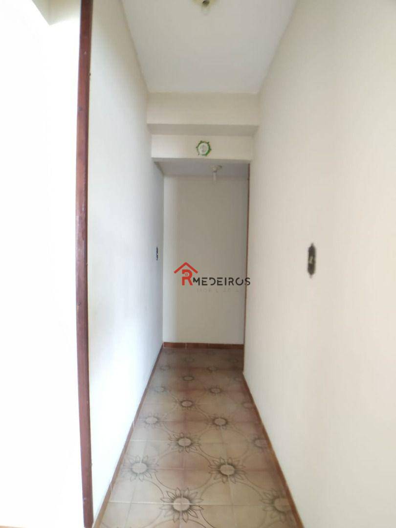 Apartamento à venda com 3 quartos, 93m² - Foto 8