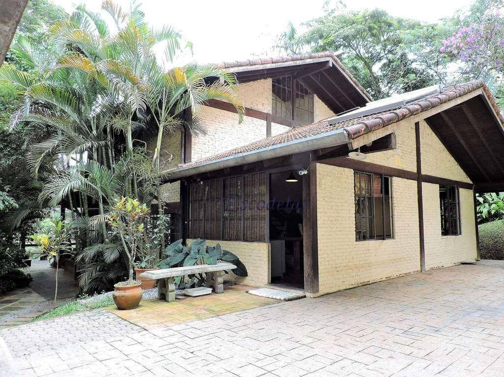 Casa à venda com 5 quartos, 365m² - Foto 1