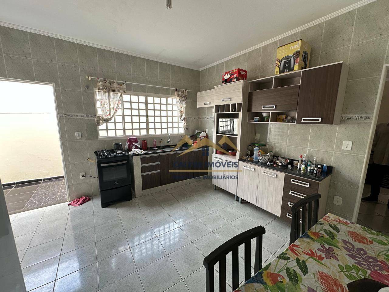 Casa à venda com 3 quartos, 110m² - Foto 10