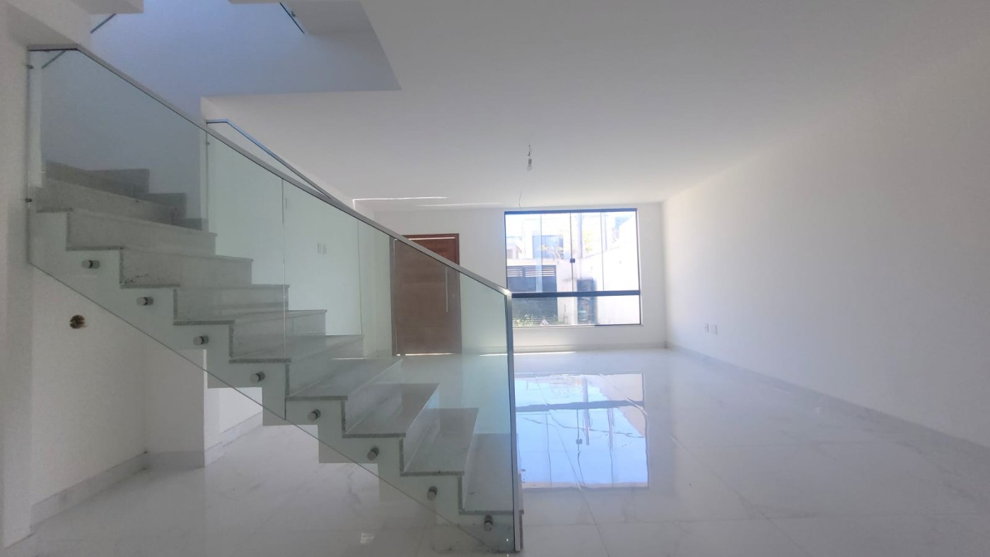 Casa de Condomínio à venda com 4 quartos, 245m² - Foto 10