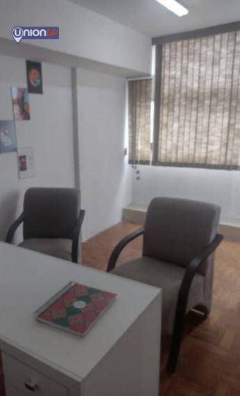 Apartamento à venda com 1 quarto, 37m² - Foto 6