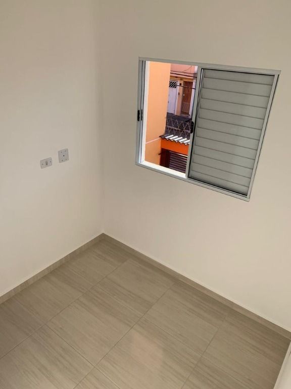 Apartamento à venda com 2 quartos, 42m² - Foto 10