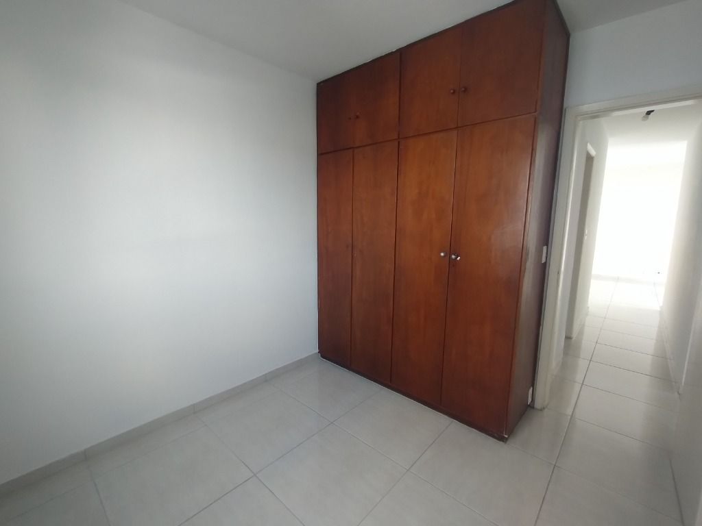 Apartamento à venda com 3 quartos, 82m² - Foto 17