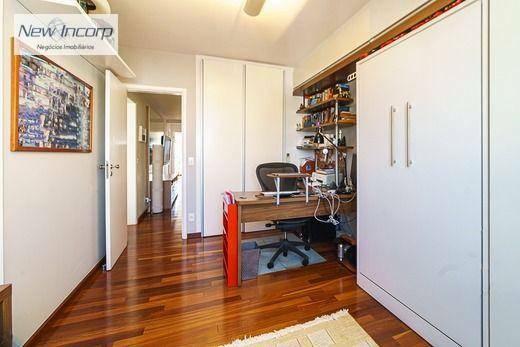 Apartamento à venda com 4 quartos, 238m² - Foto 30