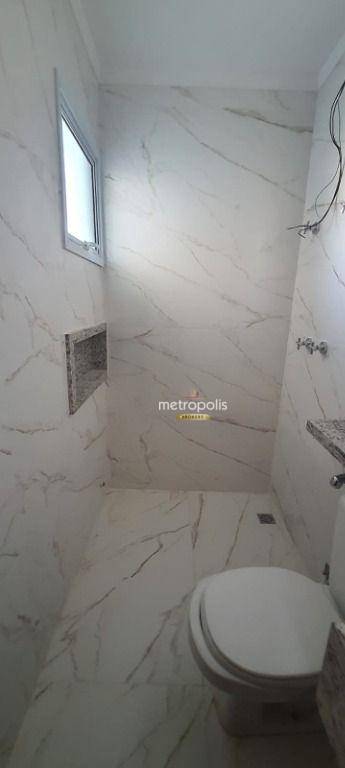 Sobrado à venda com 3 quartos, 220m² - Foto 11