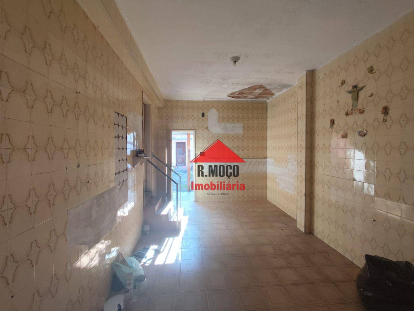 Casa para alugar com 2 quartos, 151m² - Foto 8