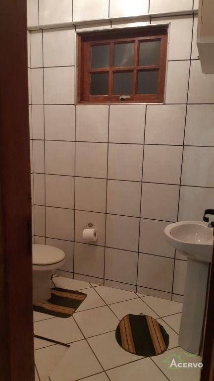 Casa de Condomínio à venda com 4 quartos, 278m² - Foto 27