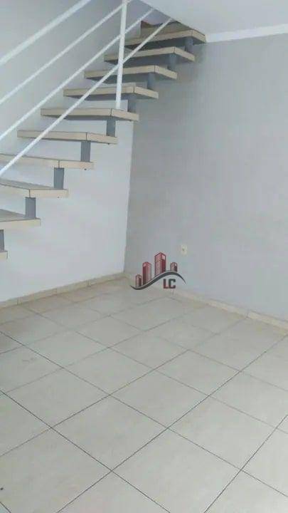 Sobrado para alugar com 2 quartos, 60m² - Foto 10