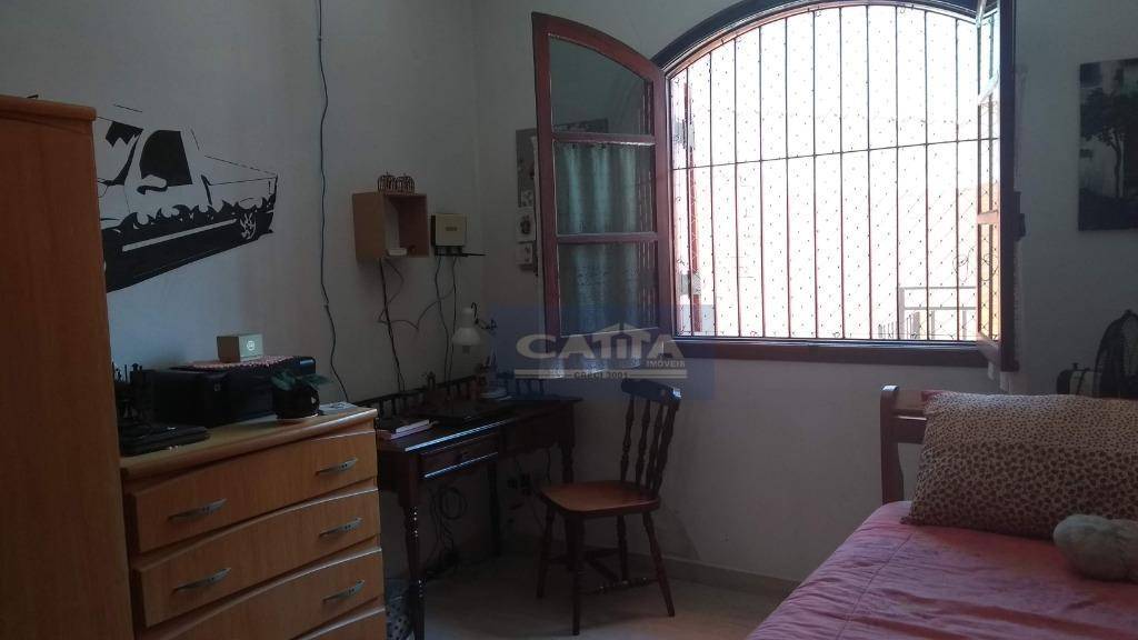 Sobrado à venda com 4 quartos, 300m² - Foto 13