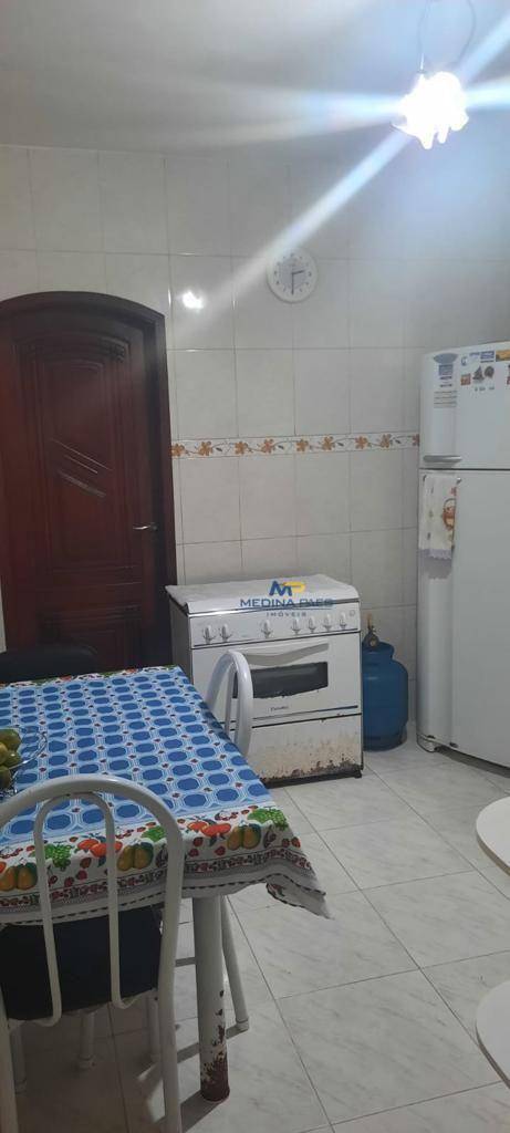 Casa à venda com 2 quartos, 200M2 - Foto 8