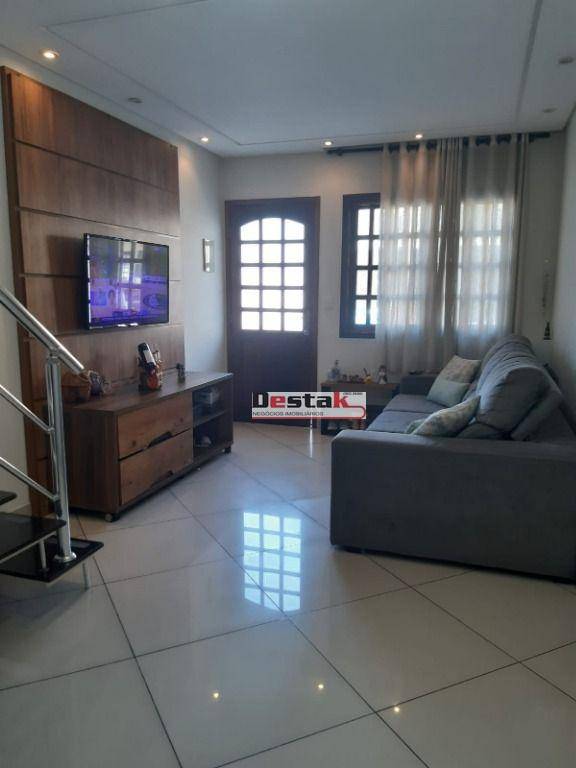 Casa à venda com 3 quartos, 90m² - Foto 2