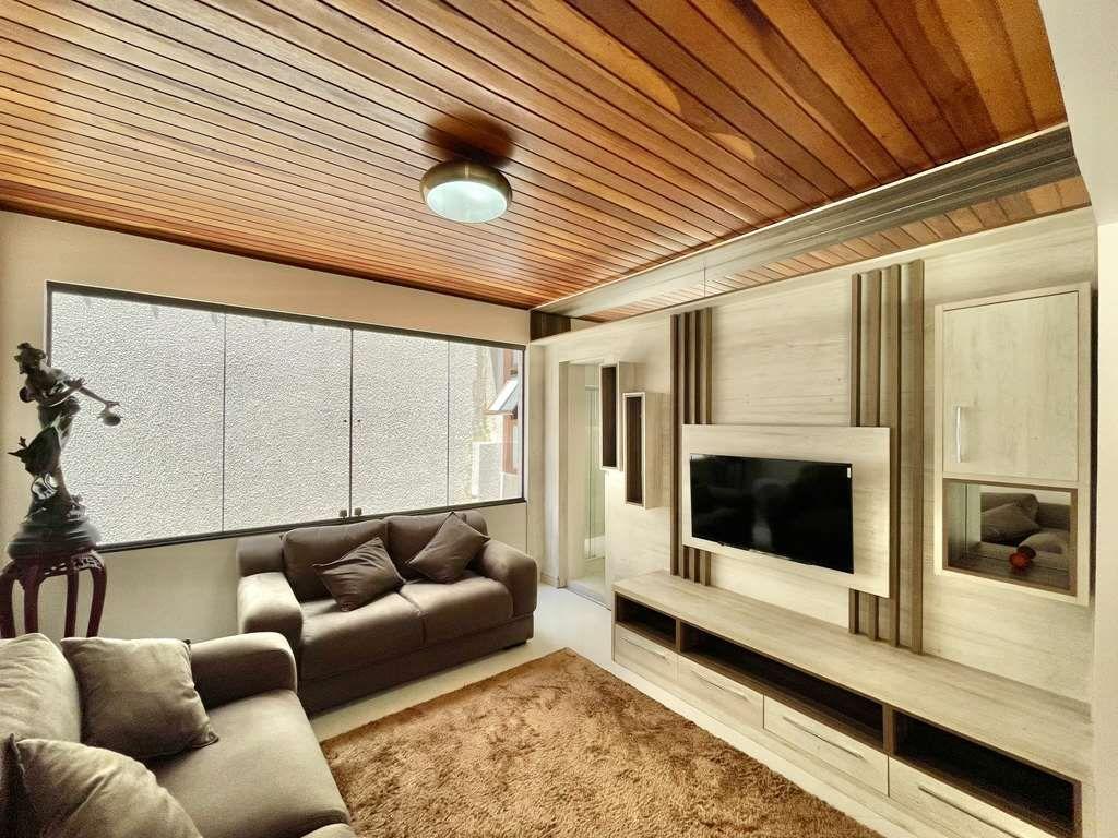 Casa à venda com 3 quartos, 215m² - Foto 18
