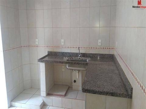 Apartamento para alugar com 2 quartos, 72m² - Foto 5