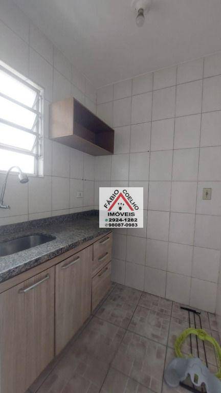 Sobrado à venda e aluguel com 3 quartos, 156m² - Foto 14