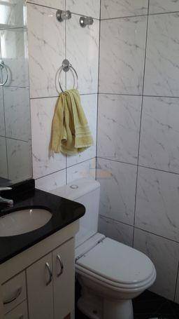 Apartamento à venda com 2 quartos, 83m² - Foto 2