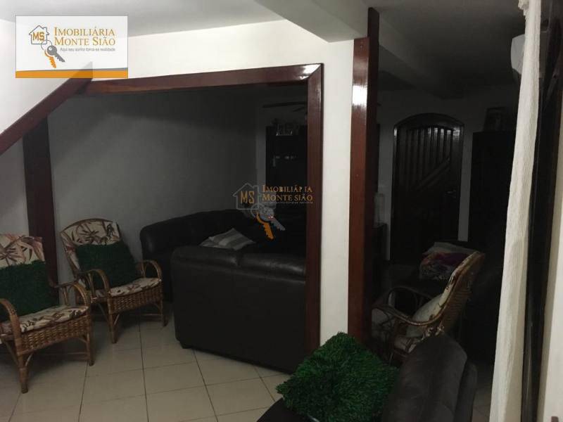 Sobrado à venda com 5 quartos, 200m² - Foto 6