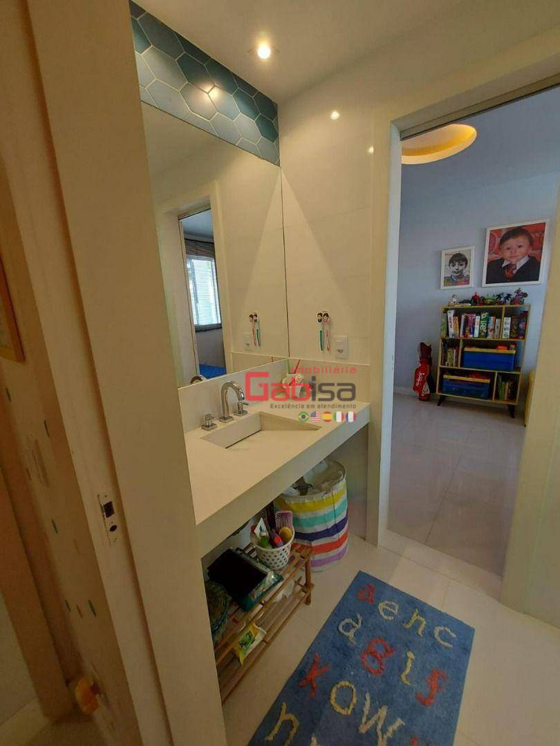 Casa à venda com 3 quartos, 250m² - Foto 24